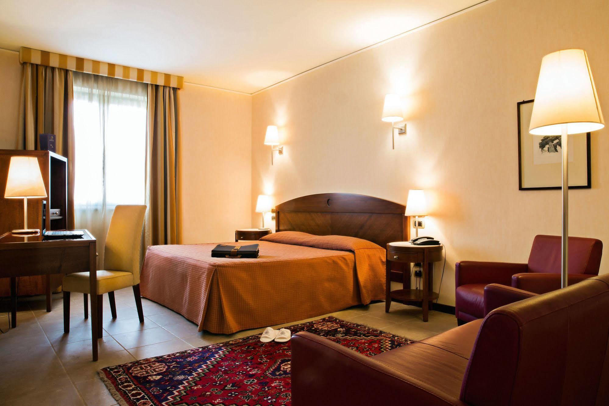 Grand Hotel Paestum Esterno foto